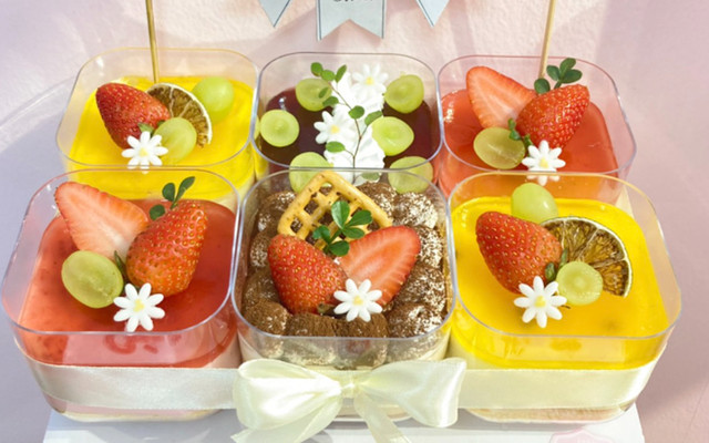 YUMMY CAKE - Tiệm Bánh Màu Hồng - Đường 28