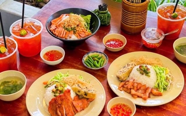 Cơm Tấm, Bún Thịt Nướng & Bánh Mì Thịt Nướng - Đường D10