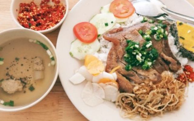 Cơm Tấm Sà Bì Chưởng - Quán Ăn - Lô 9 Trần Văn Giàu