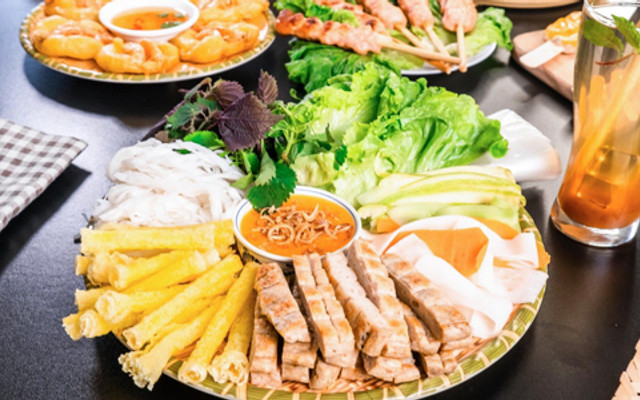 Nem Nướng Nha Trang Hùng Việt - Lê Văn Khương