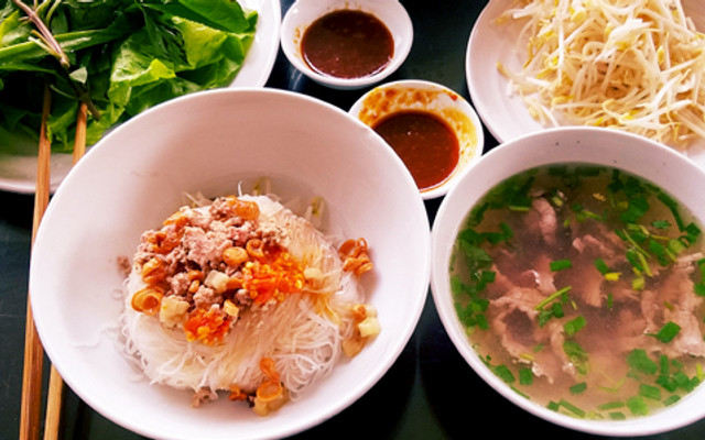 Vang Phở Khô Gia Lai