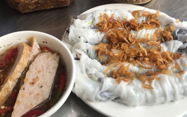 Phạm Định - Bánh Cuốn & Miến Lươn