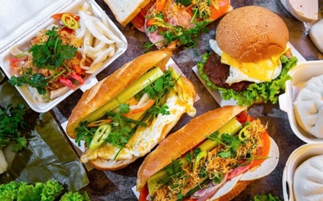 Bánh Mì Hà Nội Đức Chinh - 23 Đồng Nai