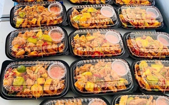 Chân Gà Sốt Thái & Bánh Tráng Trộn - Tina - Phạm Văn Hai