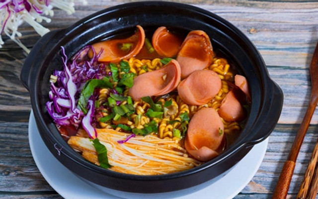 Mỳ Cay, Mỳ Trộn & Bánh Mỳ Chảo - 33 Trần Phú, HP