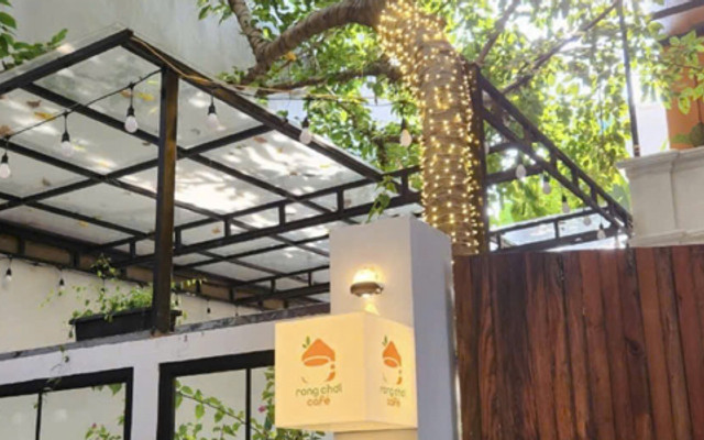 Rong Chơi Cafe - Cuối Ngõ 56 Nguyễn Phúc Lai