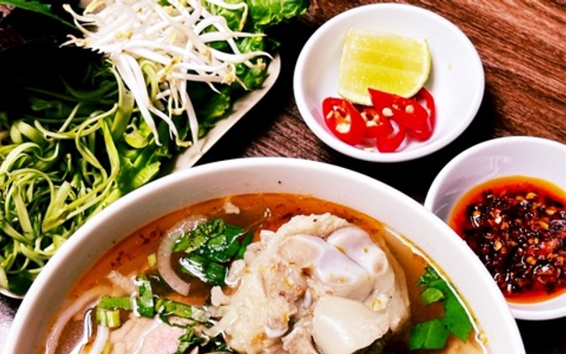 Bún Bò Nguyên Linh - Phạm Văn Hai