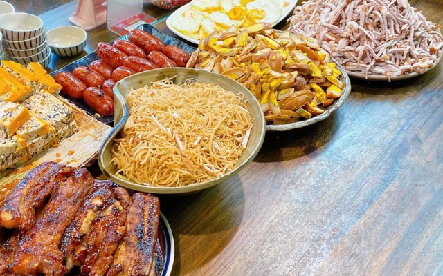 Coffee, Điểm Tâm & Cơm Phần - Phan Huy Ích