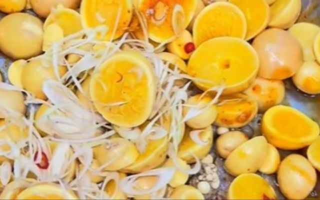 Cơm Tấm Vỉa Hè