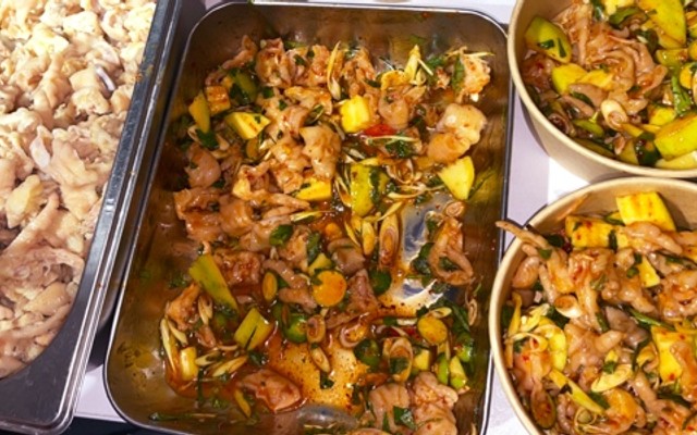 Chân Gà Sốt Thái - Phùng Khoang