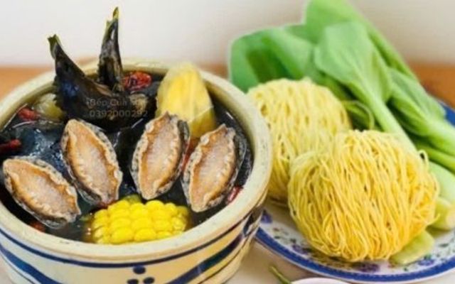 Gà Ác Tiềm Thuốc Bắc - Bếp Của Mây