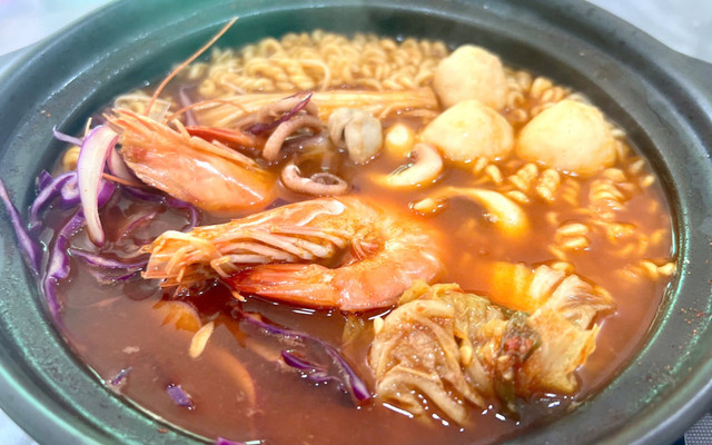 Giải Khát  Ăn Vặt Thy Thy - Phó Cơ Điều