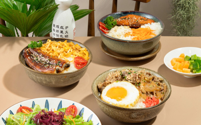 Tiệm Cơm Thịt Nướng Kaori - Cầu Gỗ