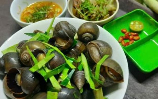 Quán Vua Ốc Hồ Tây - Tân Phong