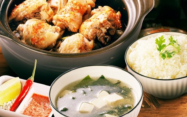 Cơm Gà A Bình - Phan Đình Phùng