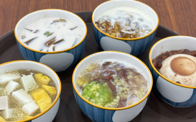 Tiệm Chè Ngon - 42 Đại Lộ Hồ Chí Minh