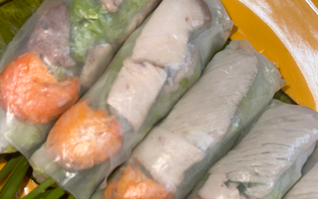 Bánh Bèo 439 Bà Hạt- Súp Cua & Gỏi Cuốn