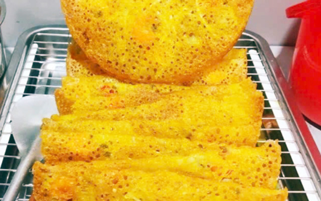 Bánh Xèo Miền Trung - Bánh Xèo, Nem Chua Hà Nội Rán & Bánh Bột Lọc