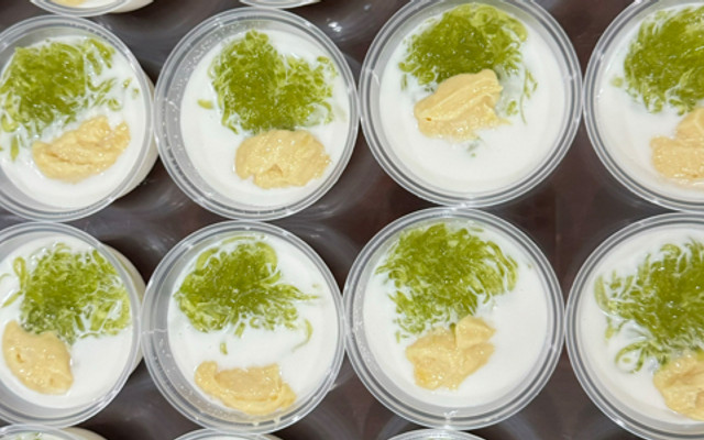 Chè Bưởi - Tàu Hũ Sầu Riêng Cô Trang