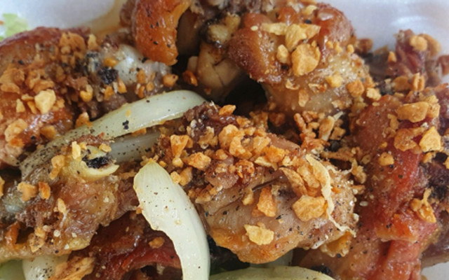 Mẹ Mèo - Da Gà Chiên Giòn & Cơm Gà Xối Mỡ - Tên Lửa
