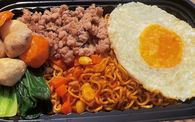 Bếp Nhà Yummy - Cơm Trưa & Mì Trộn