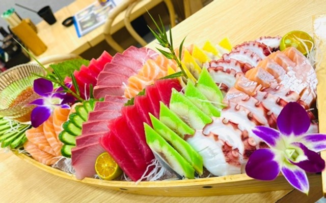 The Naka Sushi - Vạn Kiếp