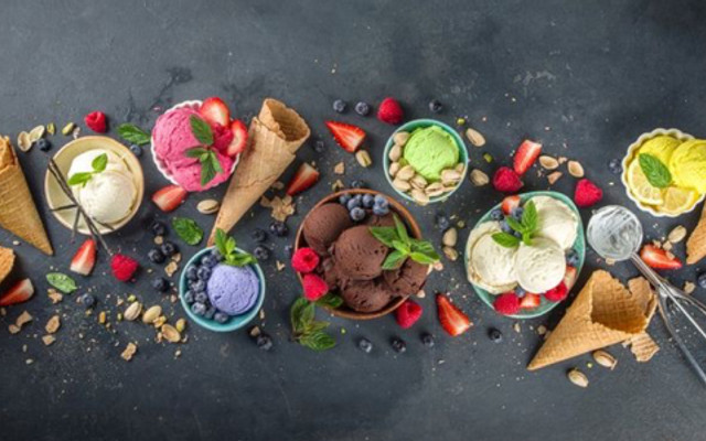 KEM BÔNG MÂY - Kem Ngon Ở Đây! - Phùng Khoang