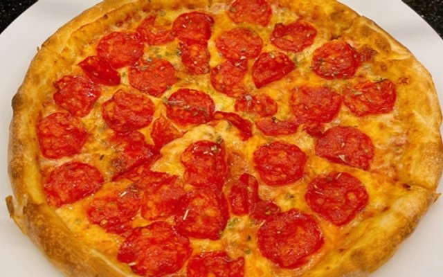 Lyn Pizza - 242 Âu Cơ