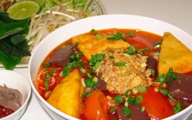 Bún Riêu - Mì Quảng Cô Hương