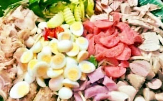 Chân Gà Rút Xương Sốt Thái, Sả Tắc & Tré Trộn - Ngọc Giang Food