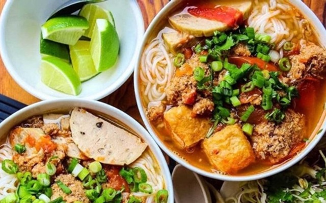 Bún Riêu Ngon Trang Lai - Cầu Vồng
