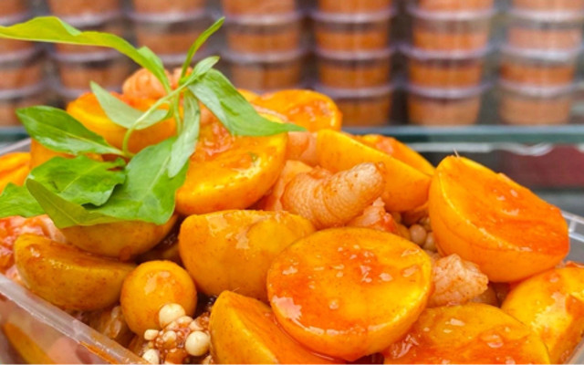 Chân Gà Sốt Thái - Ý Nhi