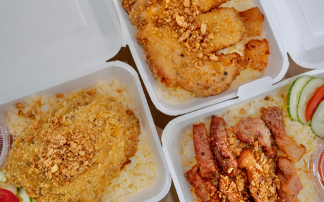 Tiệm Cơm Xíu - Cơm Gà & Cơm Heo Xù - Lê Văn Sỹ