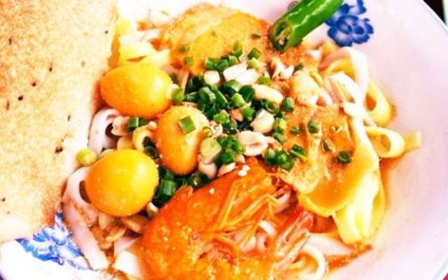 Mỳ Quảng Phú Chiêm - 08 Nguyễn Văn Thoại