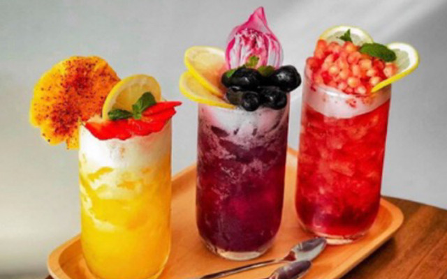 Trà Trái Cây, Trà Sữa & Ăn Vặt 1997