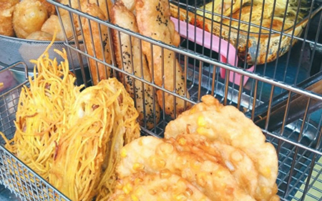 Bánh Khoai & Bánh Rán Bà Tằm