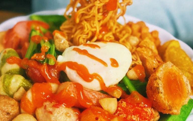 Nhims Food - Mì Indomie, Chân Gà Sốt Thái - Tả Thanh Oai
