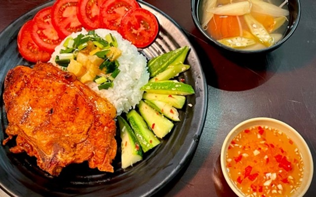 Cơm Tấm Minh Nhật - Văn Phú