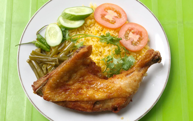 Cơm Gà Xối Mỡ 04 - Ba Đình