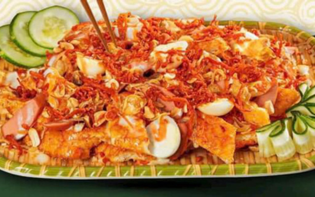 Bánh Mì Nướng Sốt Bơ, Bánh Mì Kẹp & Bánh Tráng Trộn - Cầu Diễn