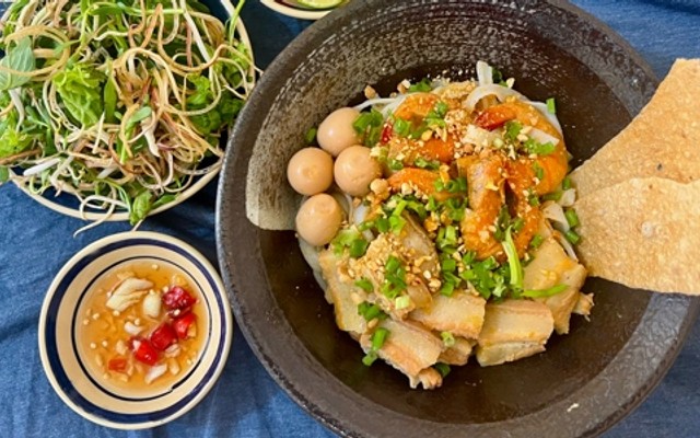 Mì Quảng Phú Chiêm Xịn - Hoàng Hoa Thám