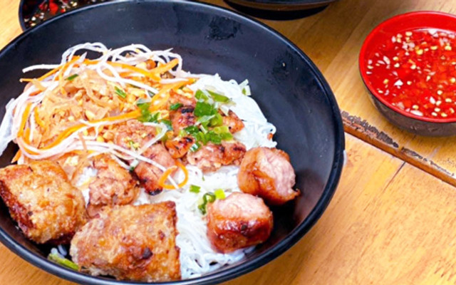 Bún Thịt Nướng Minh Phước - Phan Đình Phùng