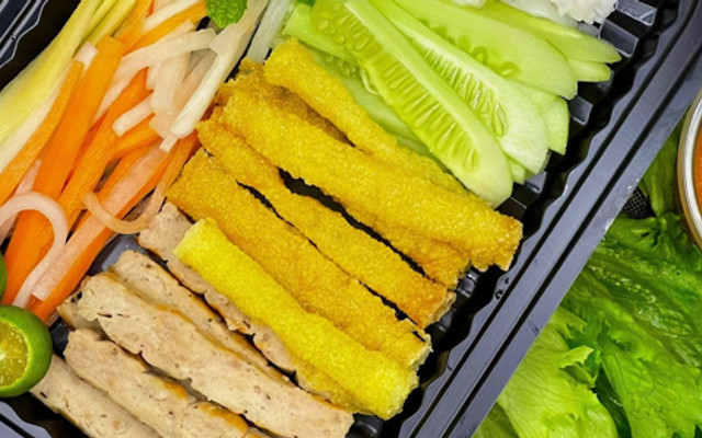 2Ngon - Nem Nướng Nha Trang - Tô Hiệu