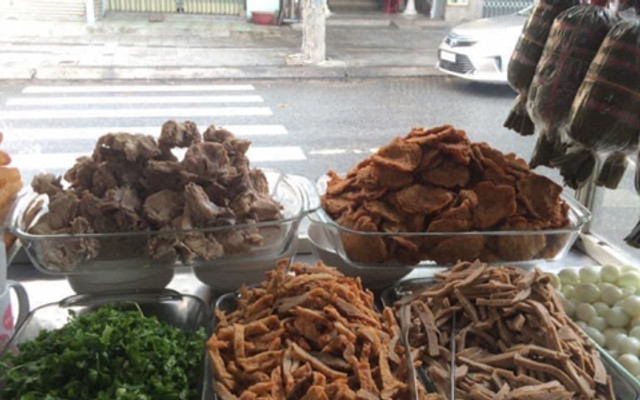 Quán Phương - Bánh Canh, Súp & Cà Phê Muối