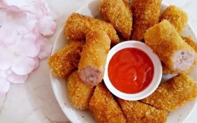 Sung Food - Nem Chua Rán, Thịt Xiên Nướng & Bánh Gà