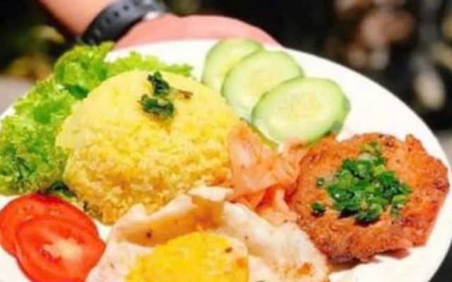Vượng Phát - Cơm Gà Ta & Cơm Tấm Sườn