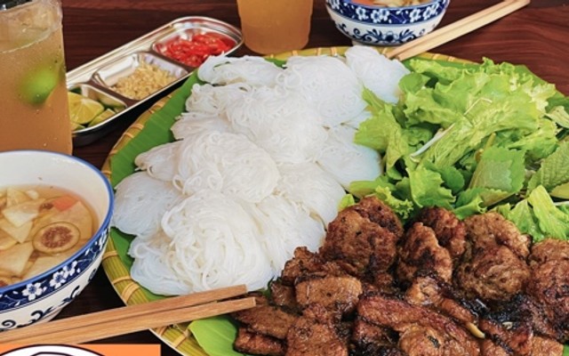 Quán Cô Út Bún Chả Thịt Nướng - Kiot 02 Chợ Quảng Thắng