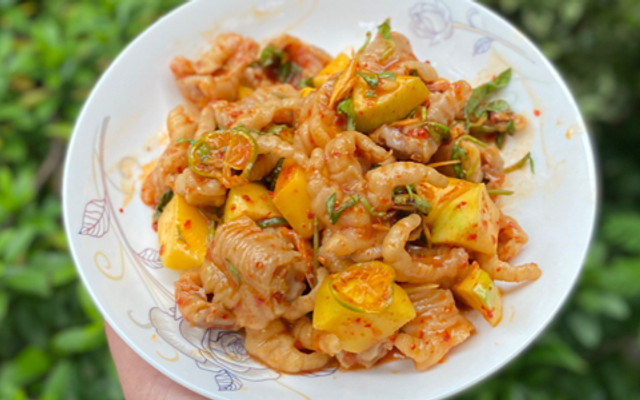 Bé Ba - Chân Gà Sốt Thái - Nguyễn Xiển