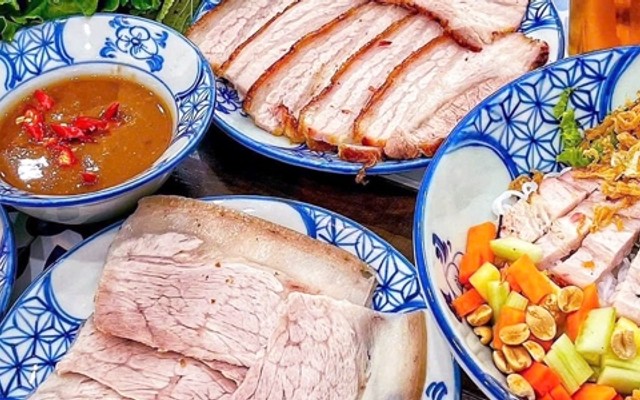 Bánh Tráng Cuốn Thịt Heo Đàm Uyên