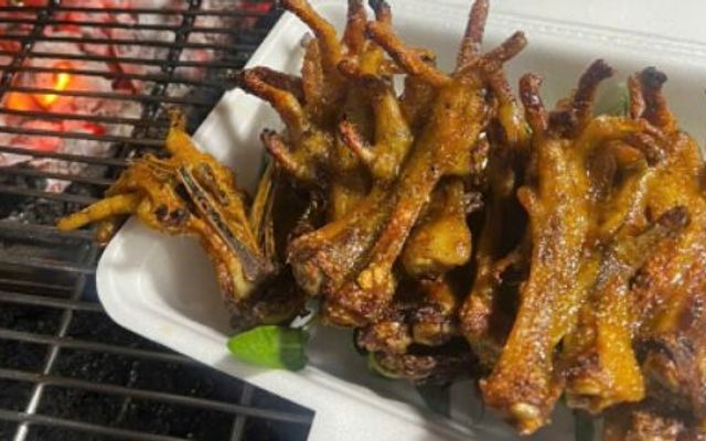 Chân Gà Nướng & Gà Nướng A Tám - Tân Thới Nhất 8